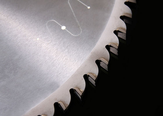 Il pannello concreto circolare fornito di punta a 14 pollici le lame per sega per la taglierina e la smerigliatrice