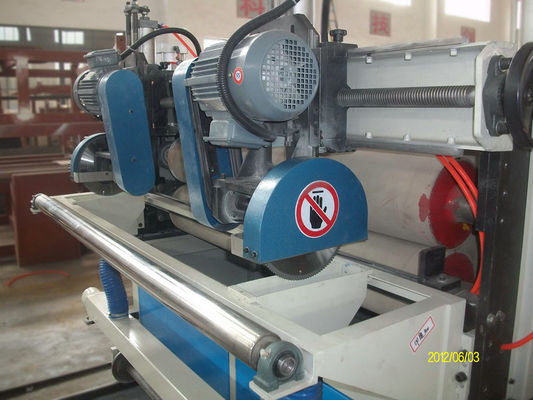 profilo della macchina/finestra del bordo del pannello di parete di 915mm 1220mm WPC che fa macchina 55kw, 37 chilowatt
