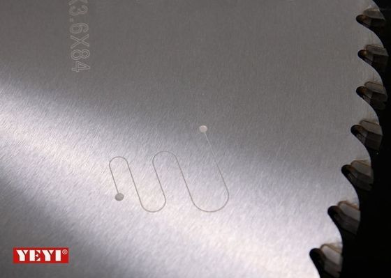 La circolare su misura del CTT la lama per sega per il taglio del metallo, l'acciaio inossidabile 450mm