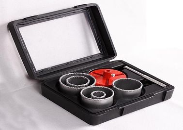 Il foro bimetallico del carburo di tungsteno ha visto la taglierina 67mm a 2 pollici stabiliti 83mm con il piatto di alluminio