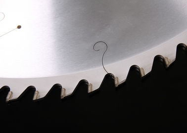 il pannello fornito di punta diamante le lame per sega tagliare chiaramente lo strumento della lama della sega dell'incollatura del pannello